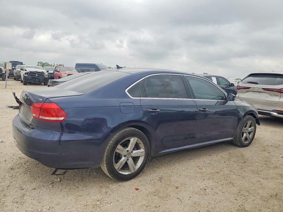 2015 Volkswagen Passat s