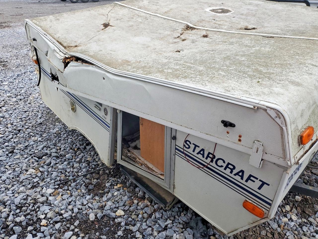 2001 Starcraft Camper