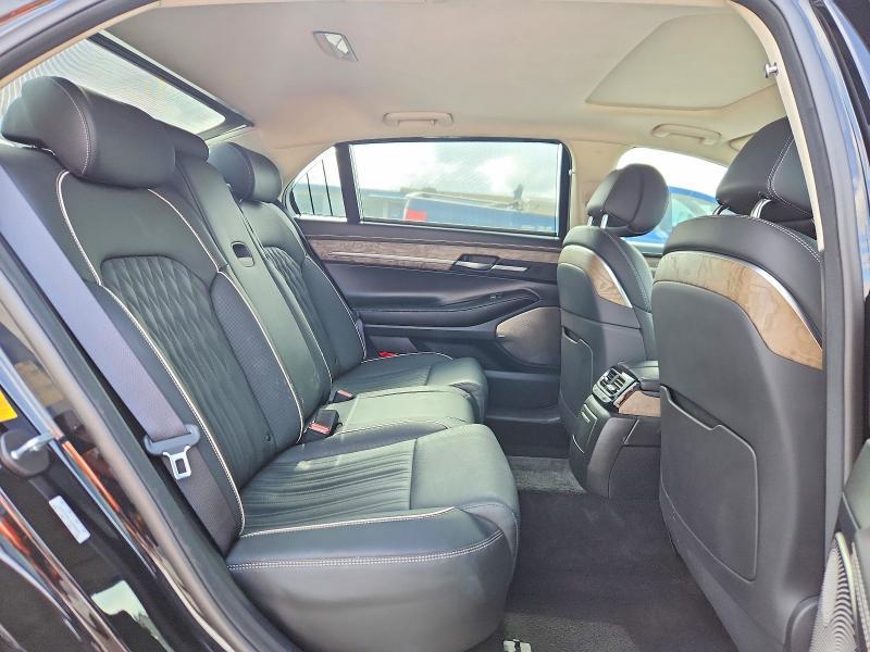2021 Genesis G90 Premium