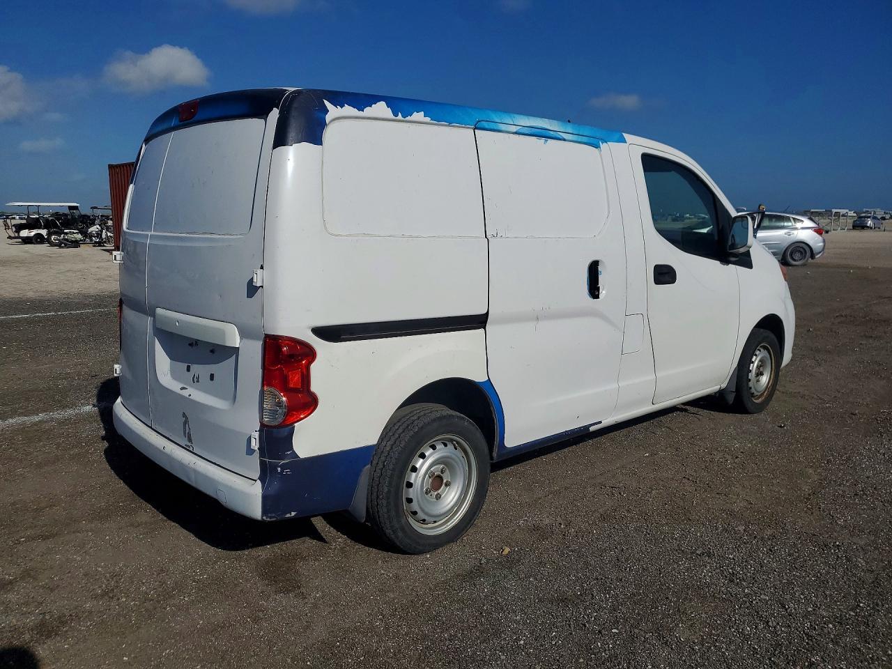 2018 Nissan NV200 SV