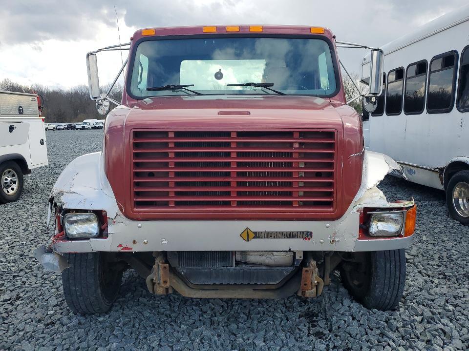 1999 International 4000 4700