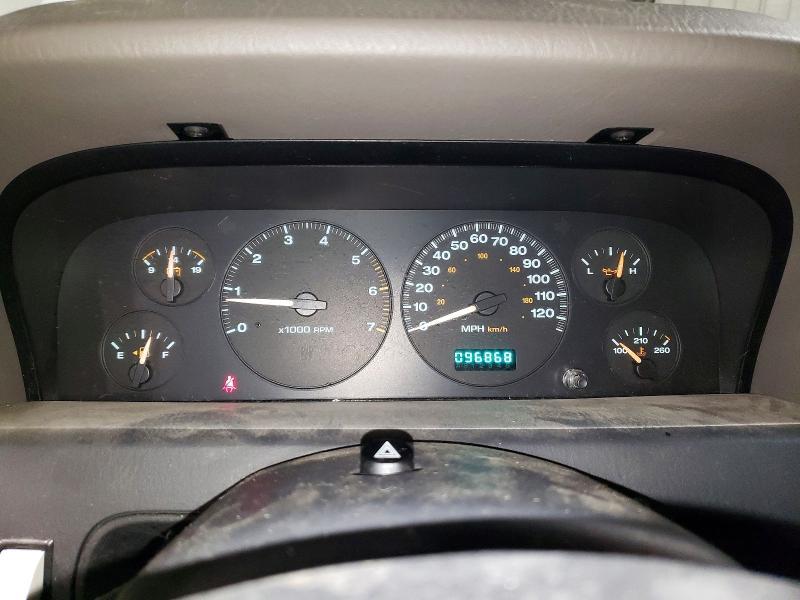 2002 Jeep Grand Cherokee Laredo