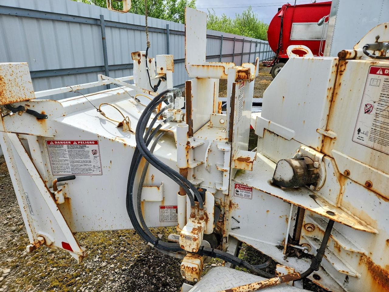 2015 Band IT 200UC Wood Chipper