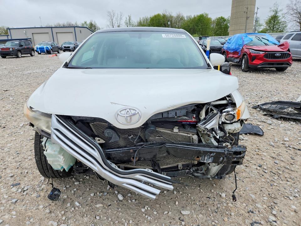 2010 Toyota Venza awd V6