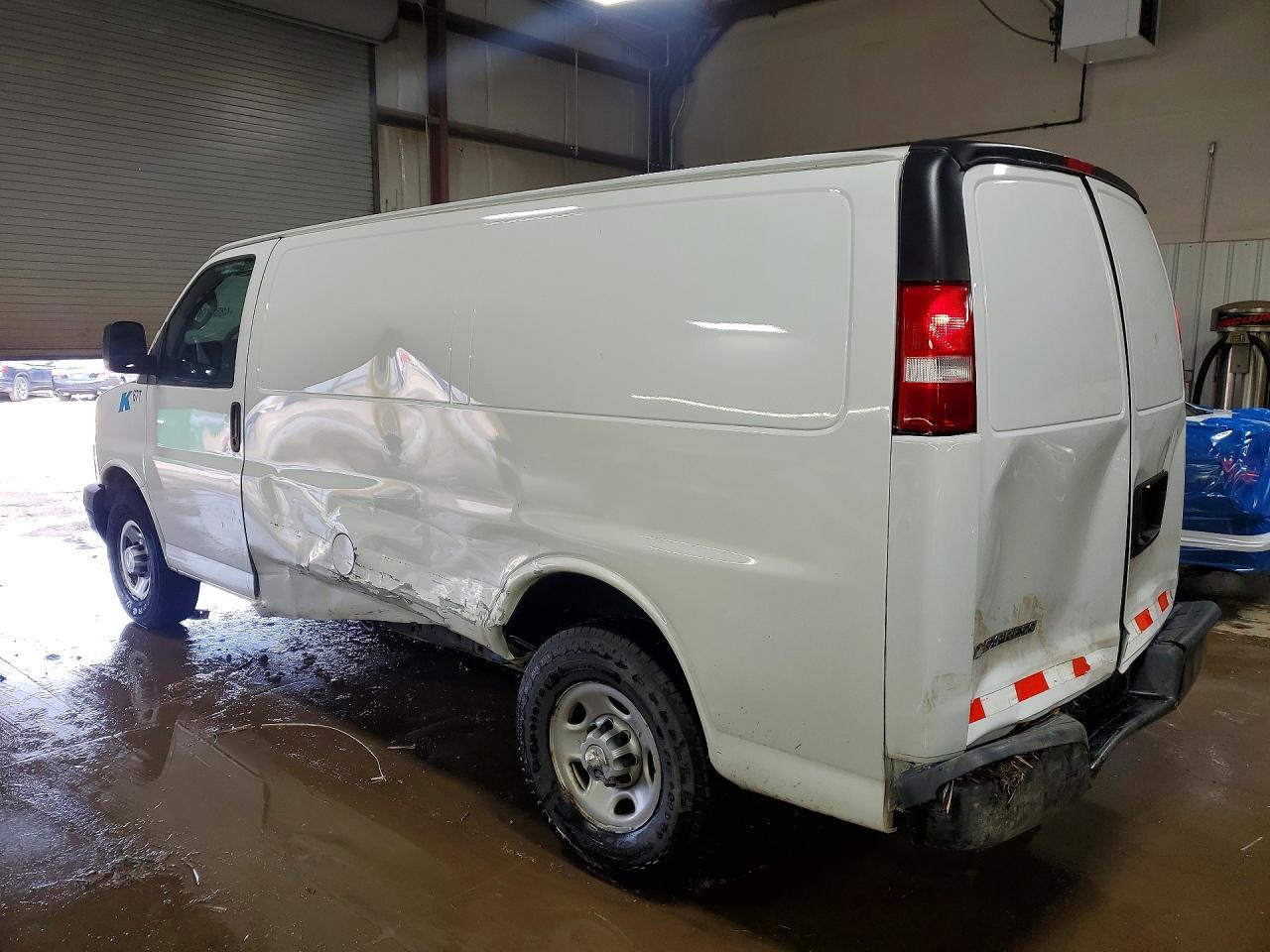 2018 Chev Express 2500