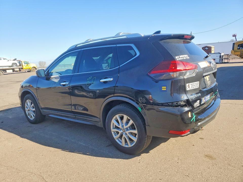 2018 Nissan Rogue sv