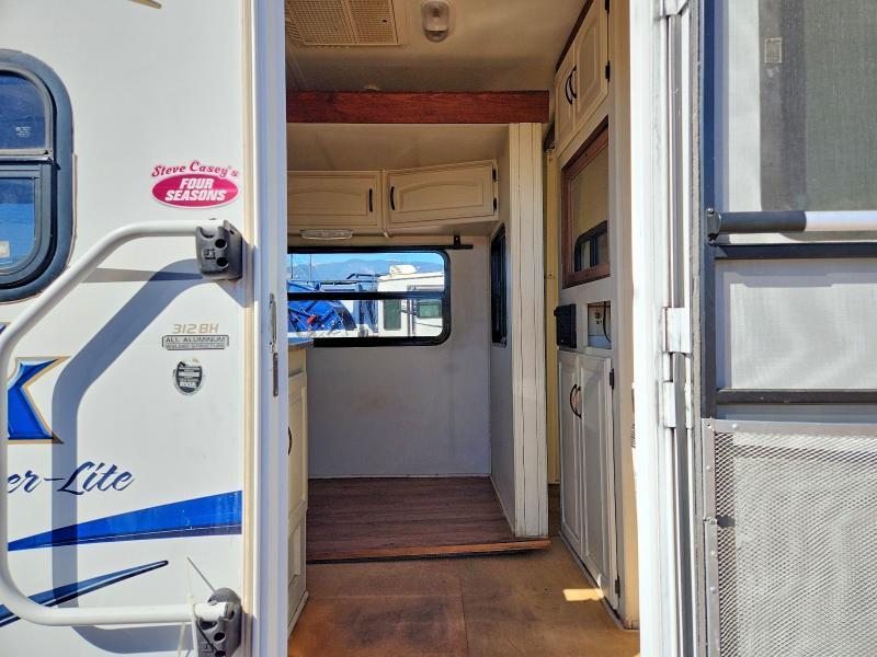 2012 Keystone Outback Camper