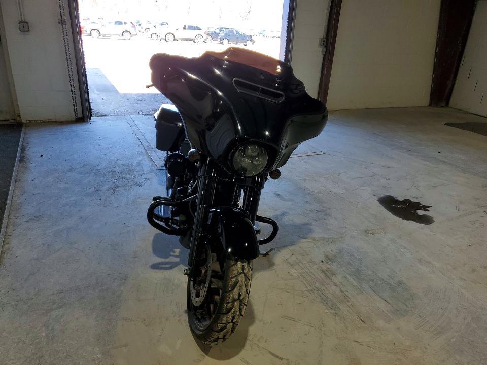 2022 Harley-Davidson Flhxst