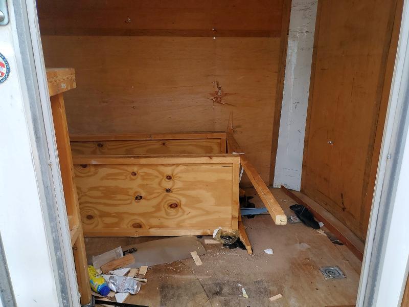 2004 United Ue0014 Enclosed Cargo Trailer
