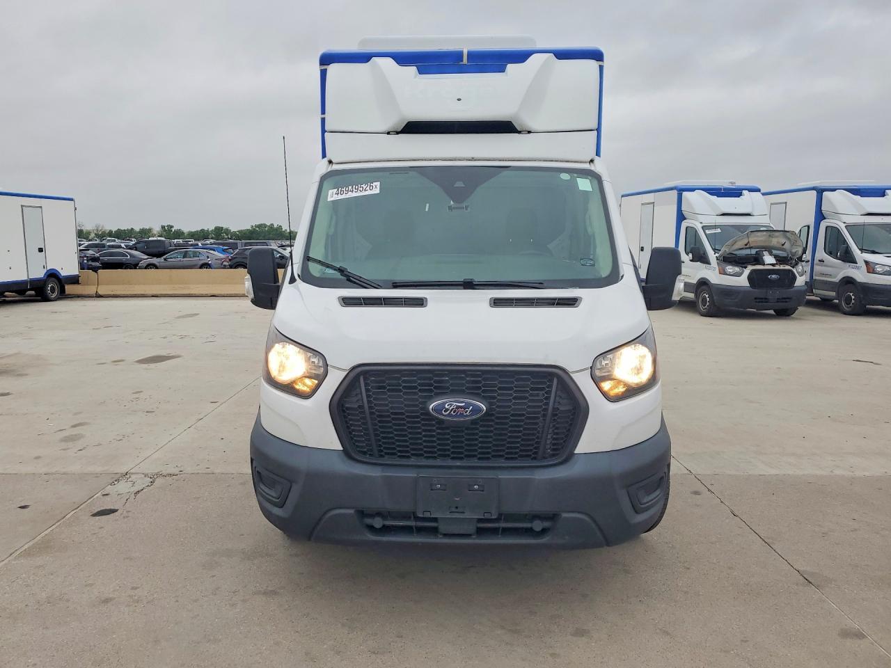 2022 Ford Transit Delivery Truck
