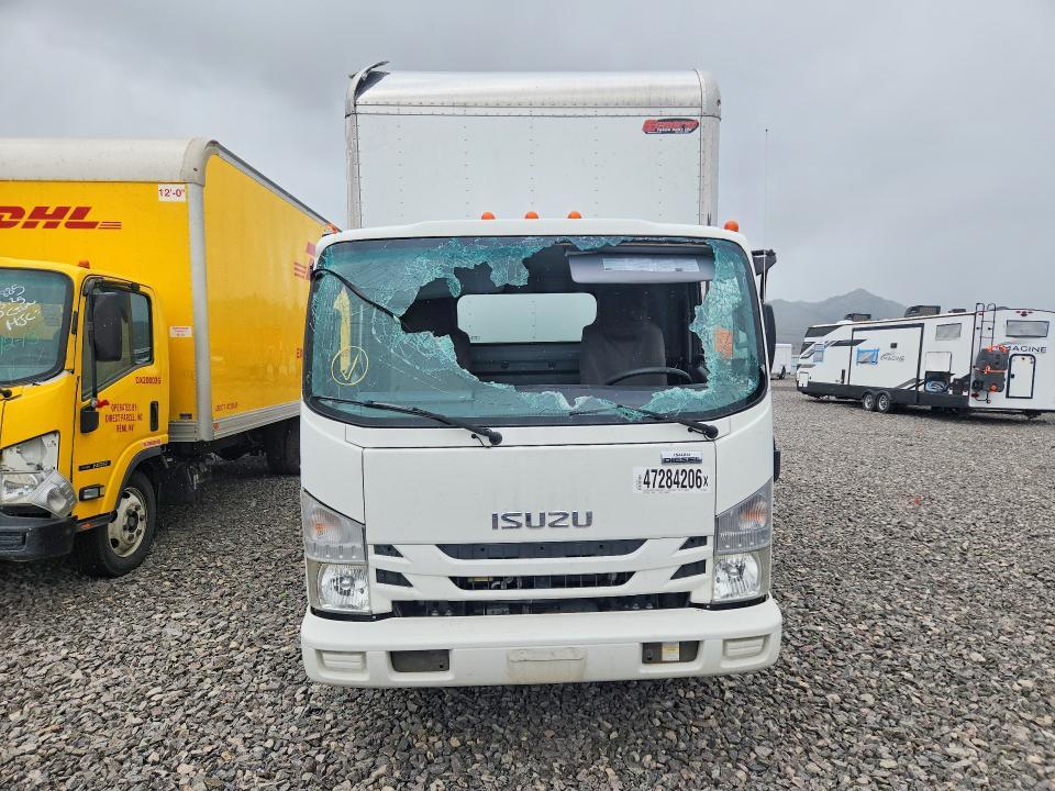 2017 Isuzu NPR HD BOX Truck