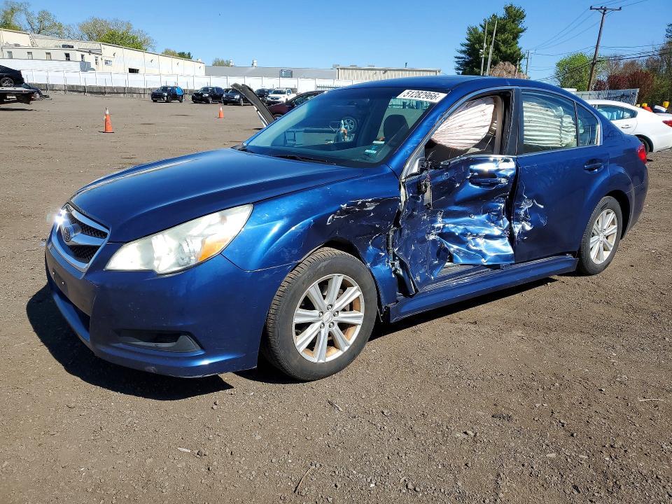 2010 Subaru Legacy 2.5i Premium