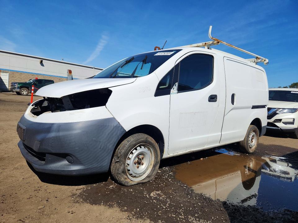 2015 Nissan NV200 S