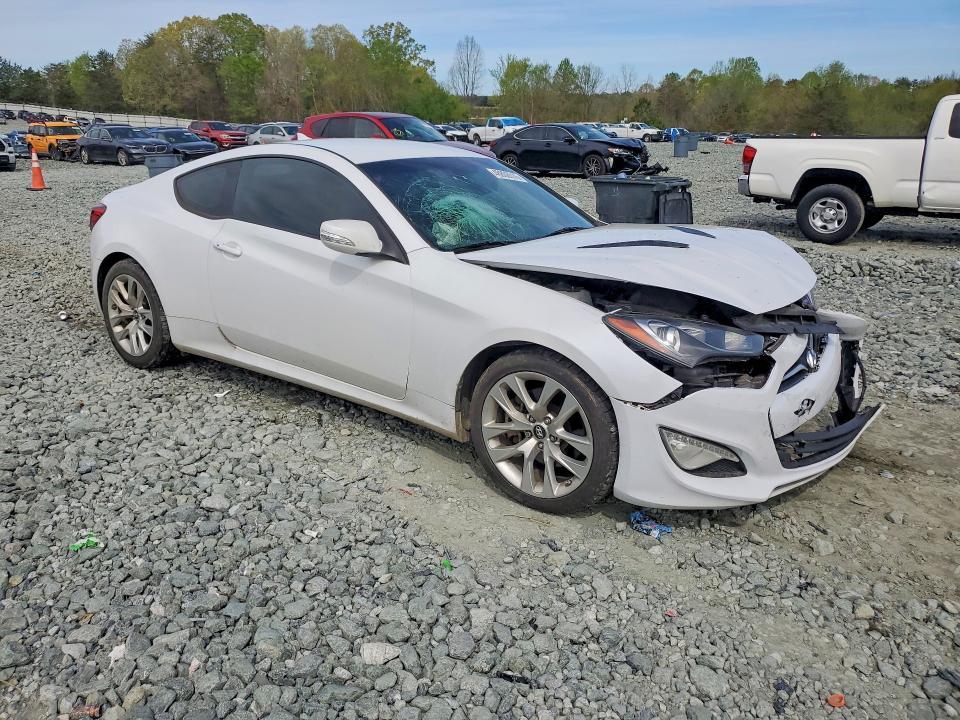 2015 Hyundai Genesis Coupe 3.8