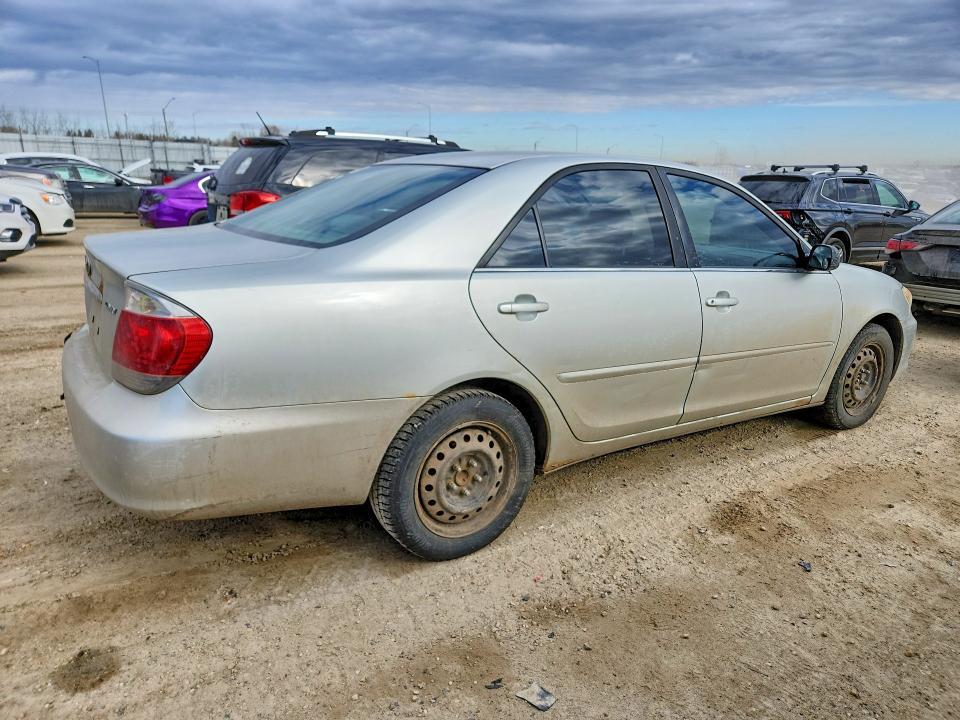 2005 Toyota Camry Standard
