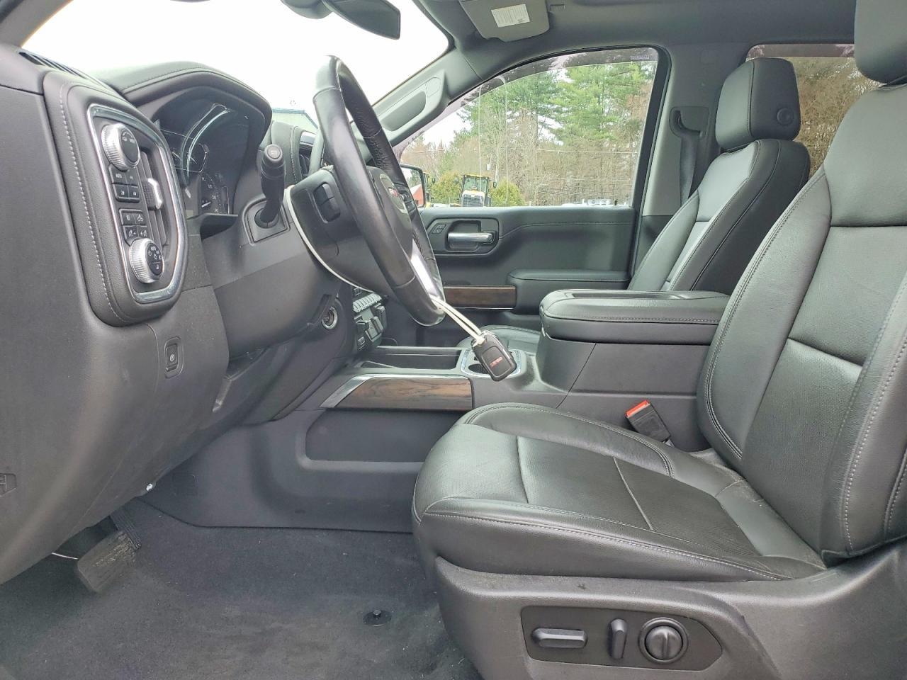 2020 GMC Sierra K1500 SLT