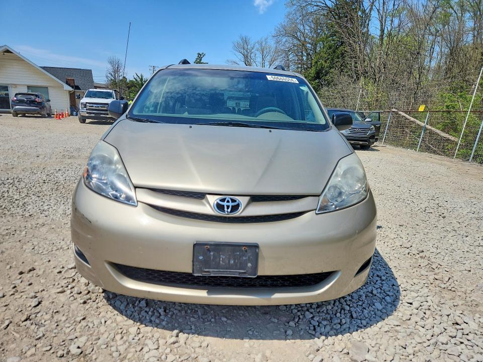 2008 Toyota Sienna le 7-passenger