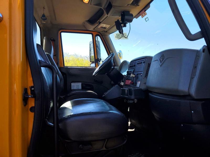 2011 International 4400 Bucket Truck