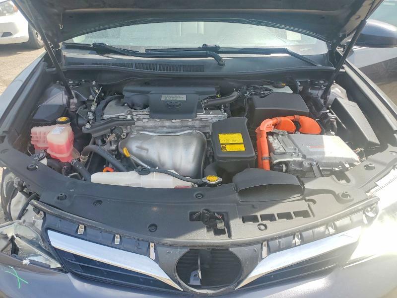 2013 Toyota Camry Hybrid le