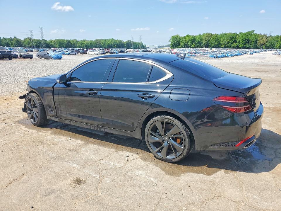 2023 Genesis G70 Base