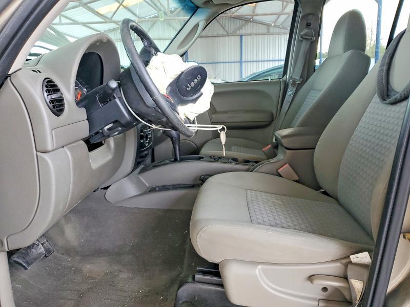 2005 Jeep Liberty Sport