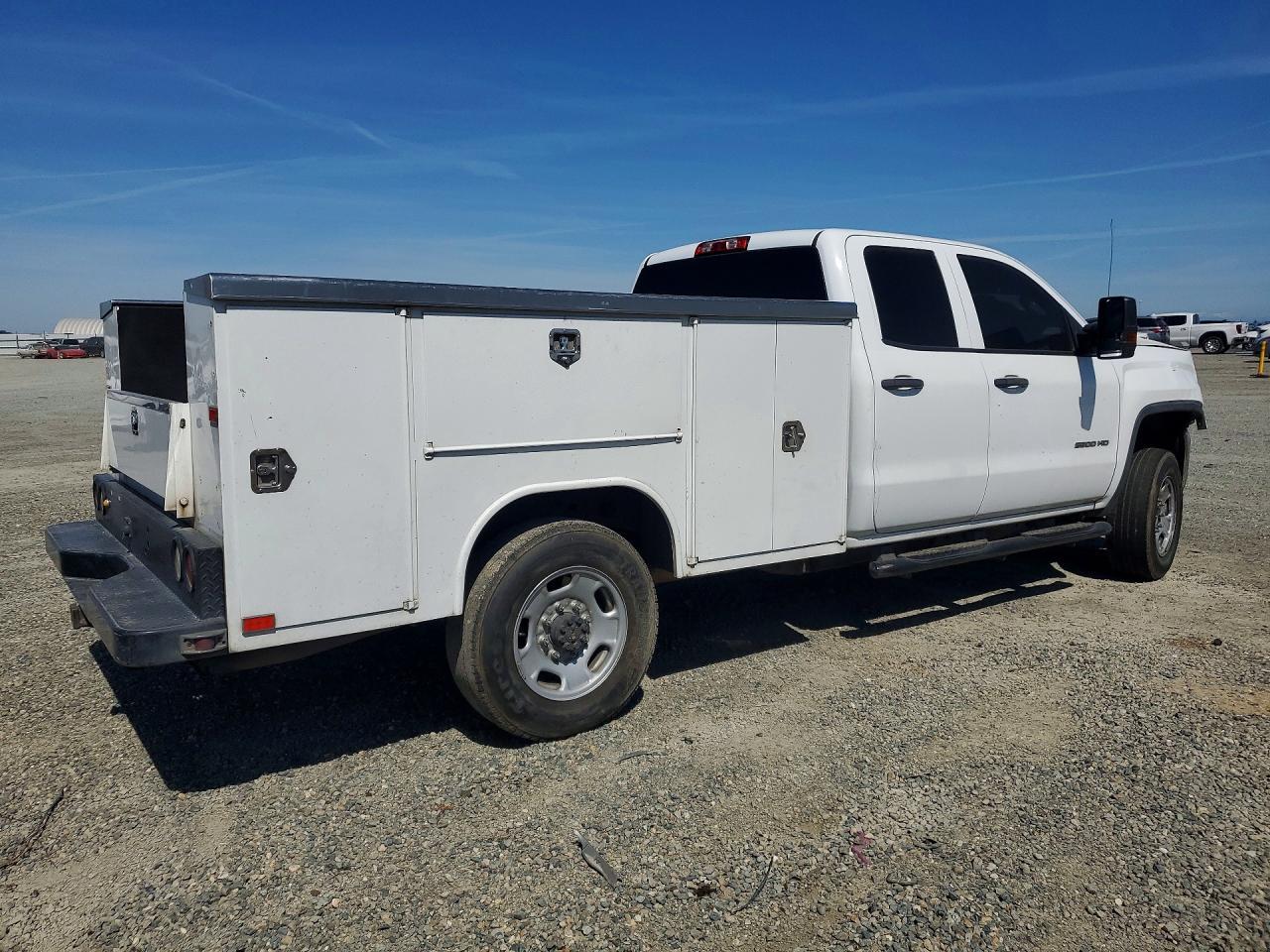 2015 GMC Sierra Utility / Service Truck