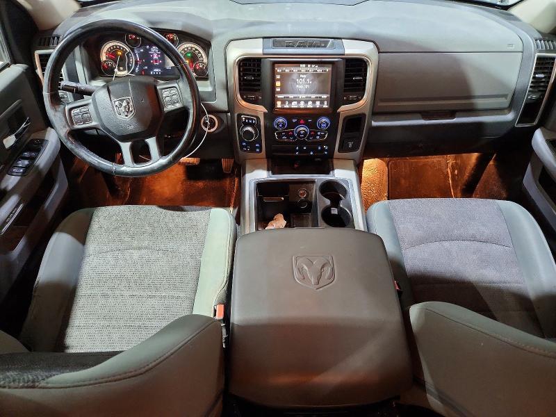 2015 Dodge Ram 1500 slt