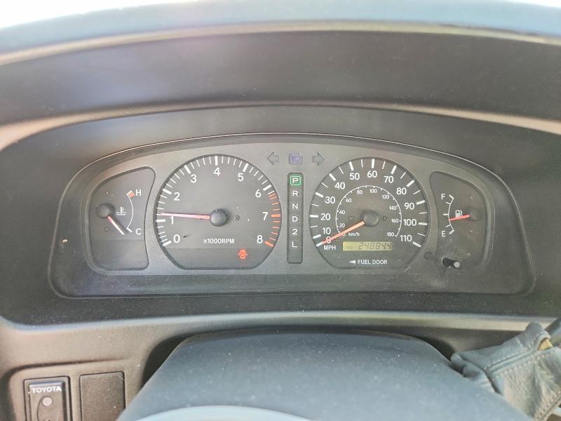 2000 Toyota Sienna le