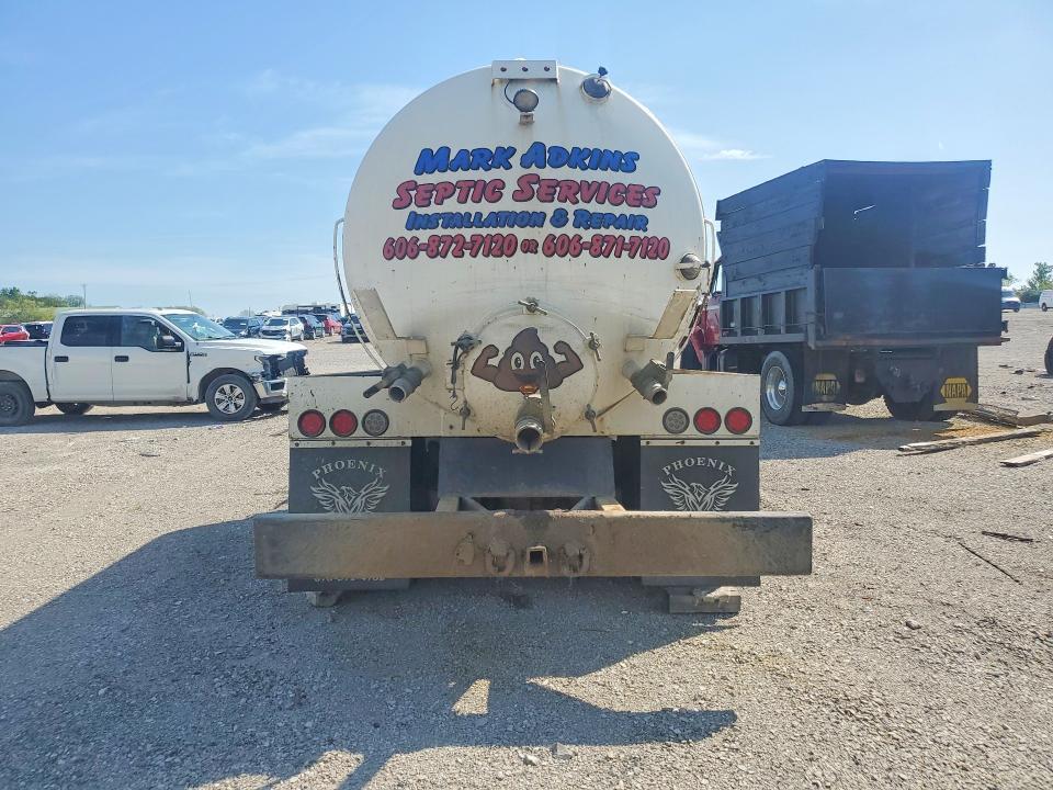 2017 Freightliner Business Class M2 Septic Truck