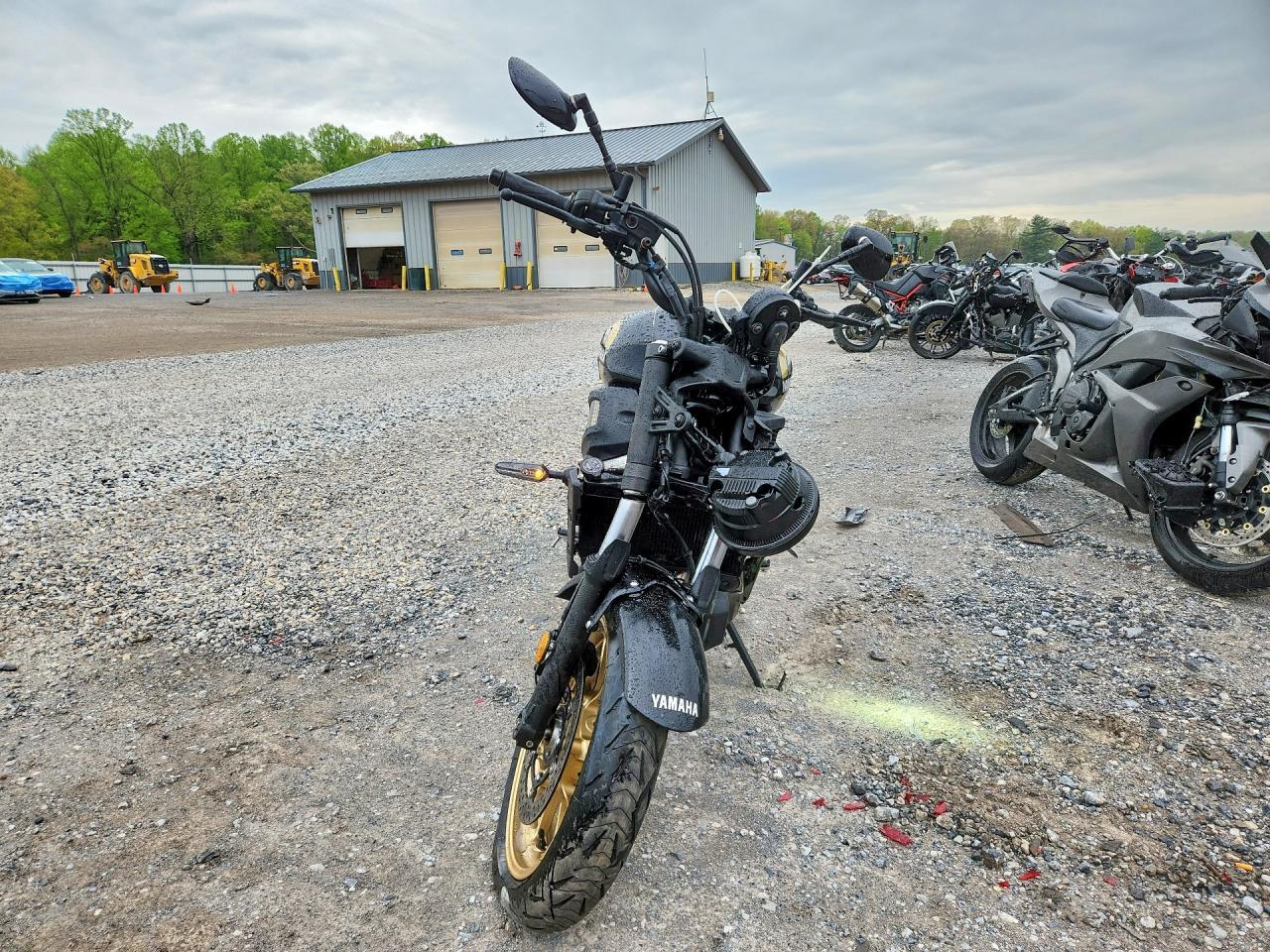 2024 Yama MTM690