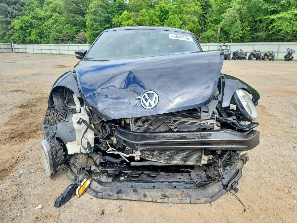 2018 Volkswagen Beetle s