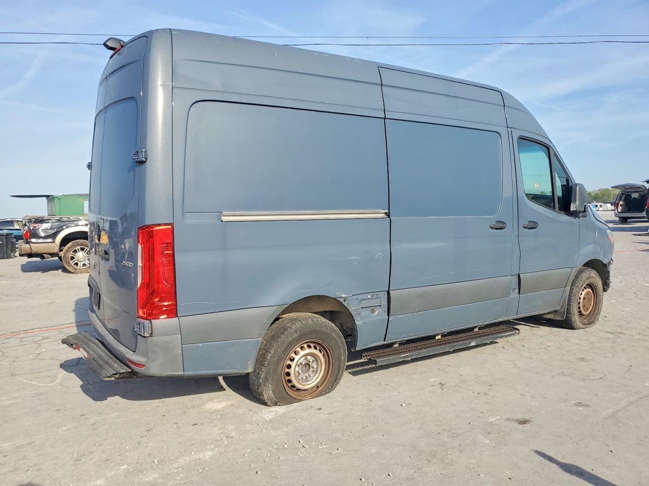 2019 Mercedes-Benz Sprinter 2500 Delivery Van