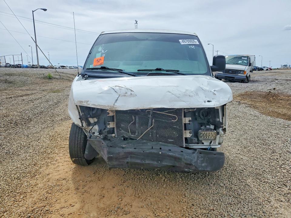 2015 Chev Express G2500