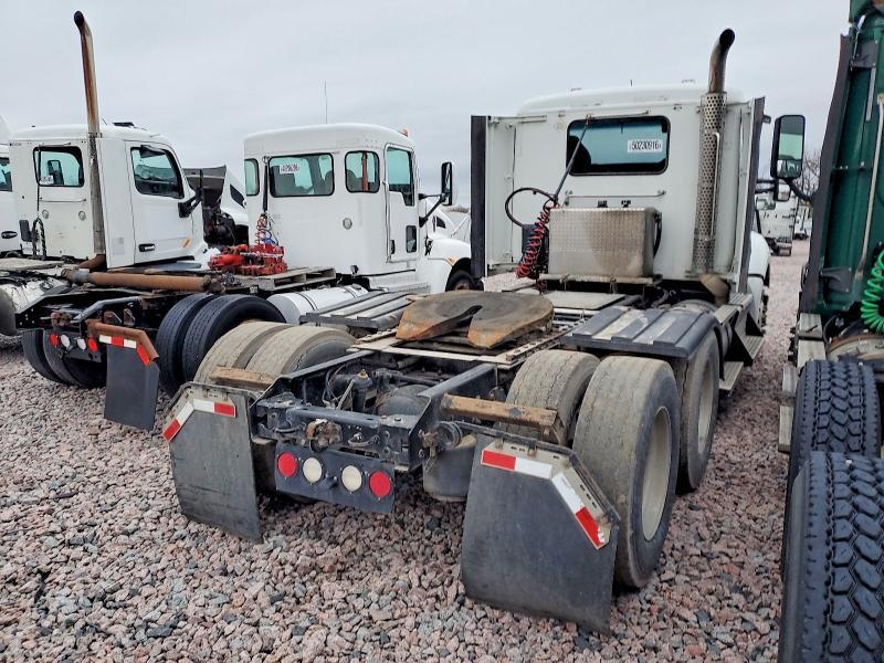 2016 Kenworth T680 Semi Truck