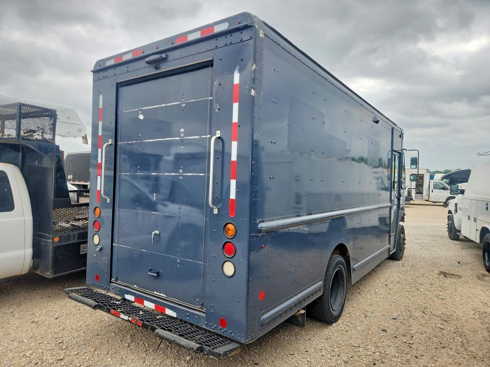 2020 Freightliner MT45G Chassis Delivery Truck