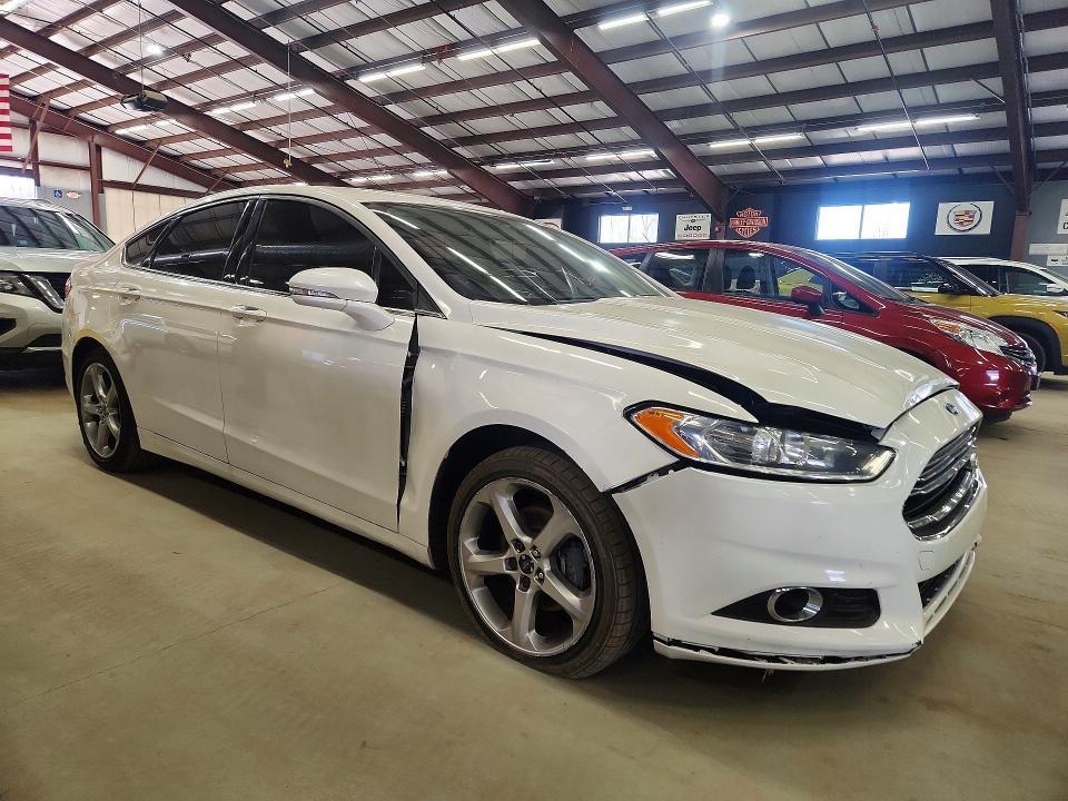 2016 Ford Fusion se