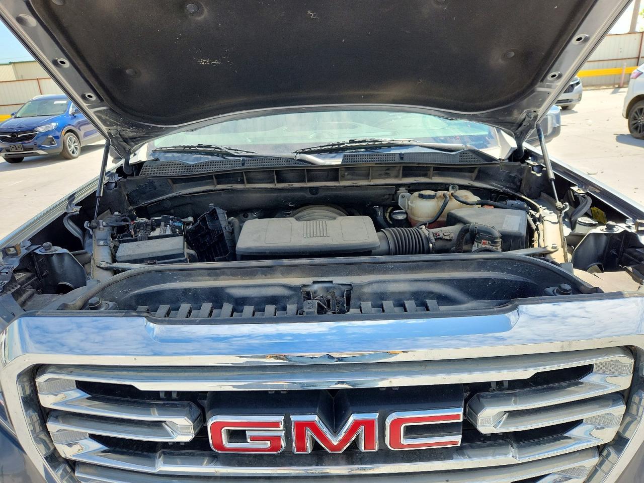 2020 GMC Sierra K1500 SLT
