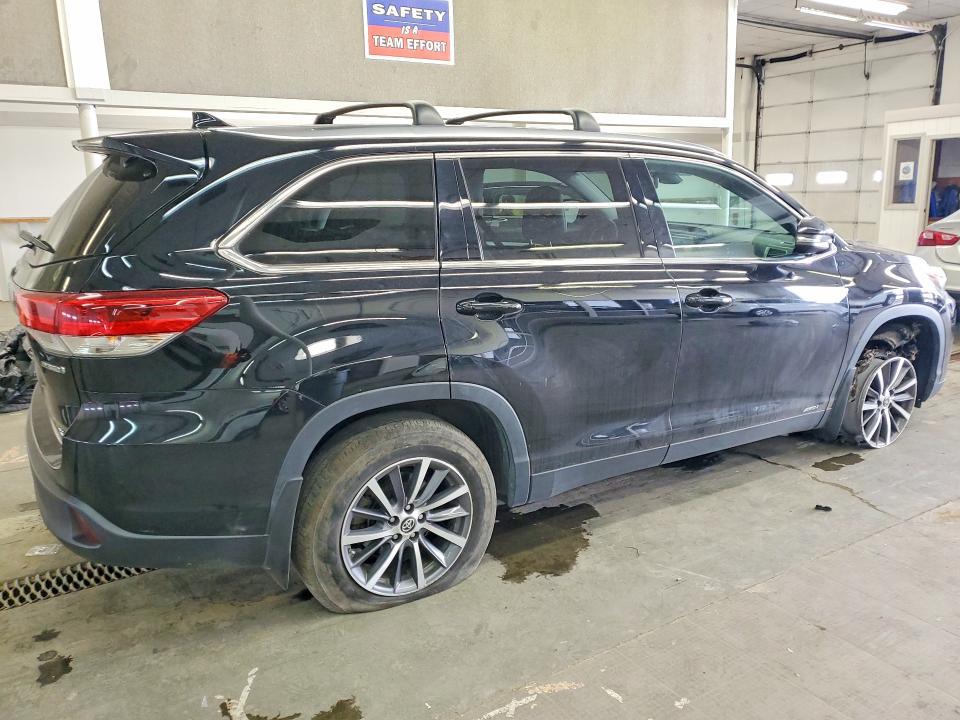 2019 Toyota Highlander Hybrid xle