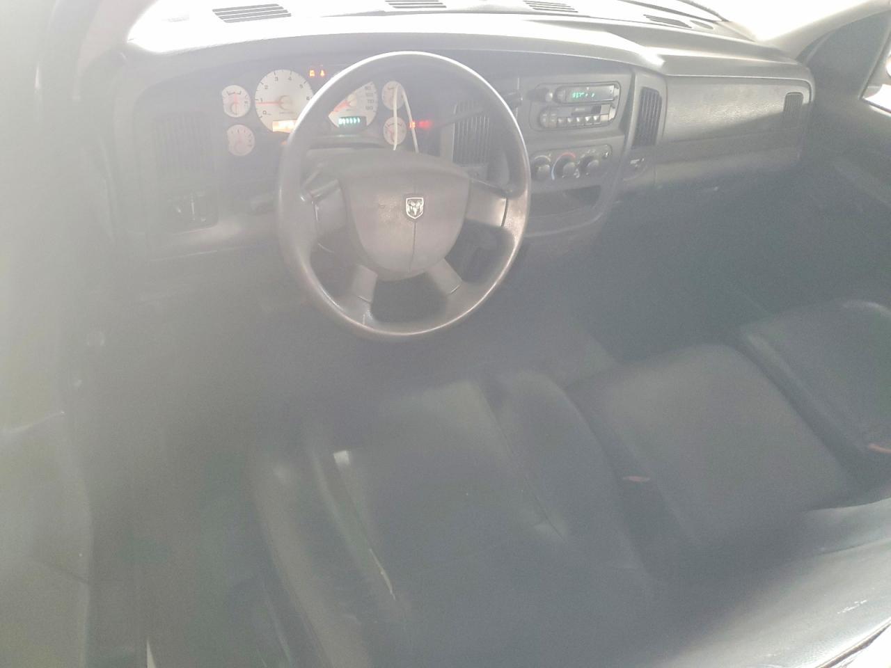 2005 Dodge RAM 2500 ST