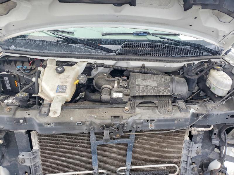 2016 Chevrolet Express BOX Truck
