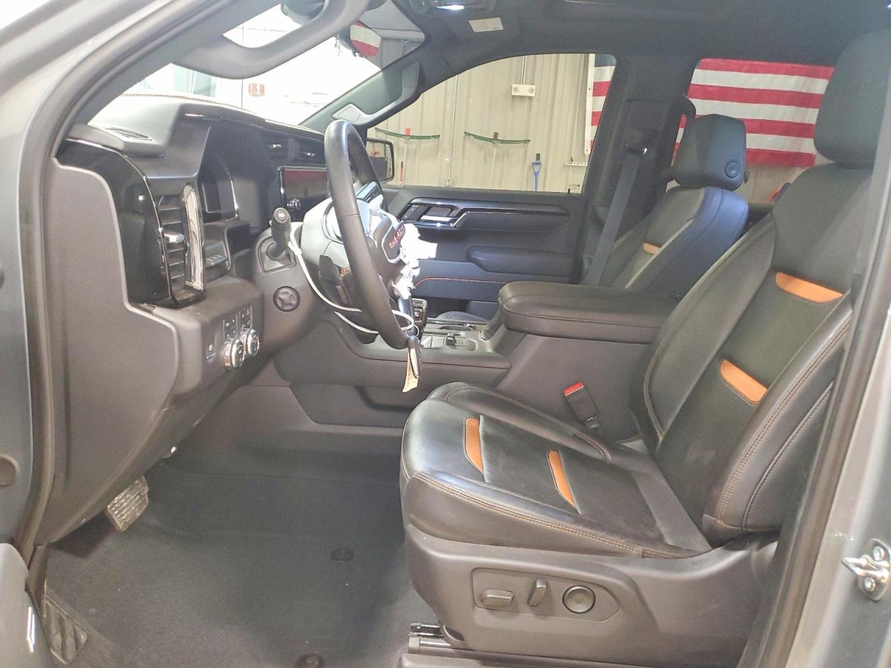 2025 GMC Sierra
