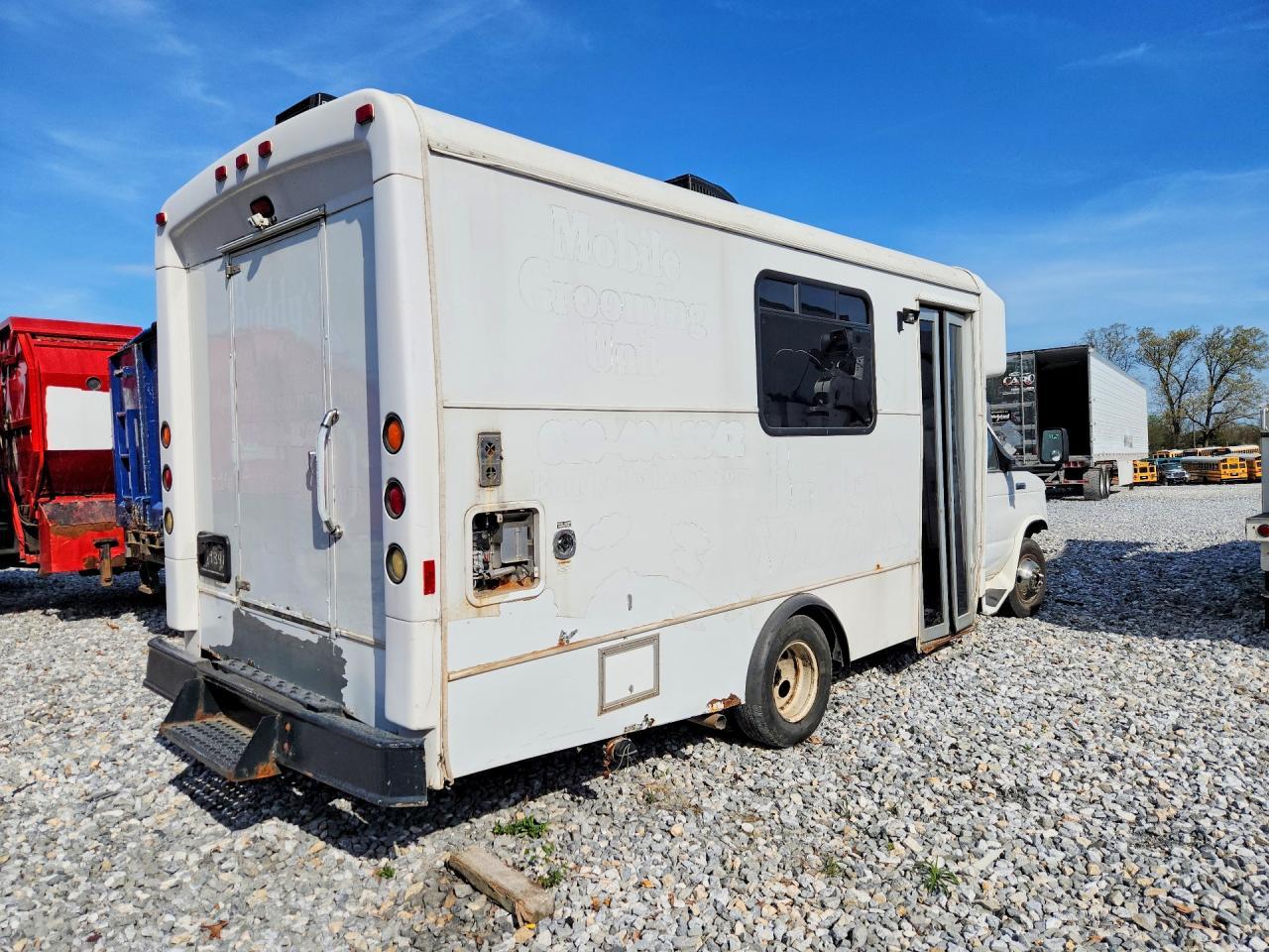 2016 Ford E450 Utility / Service Truck