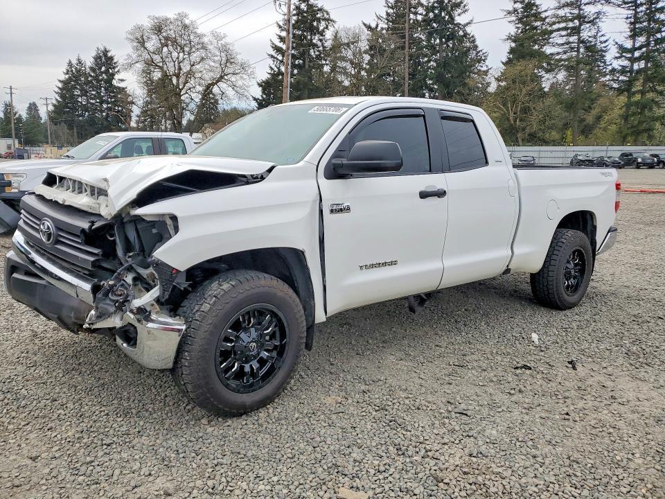 2015 Toyota Tundra SR5