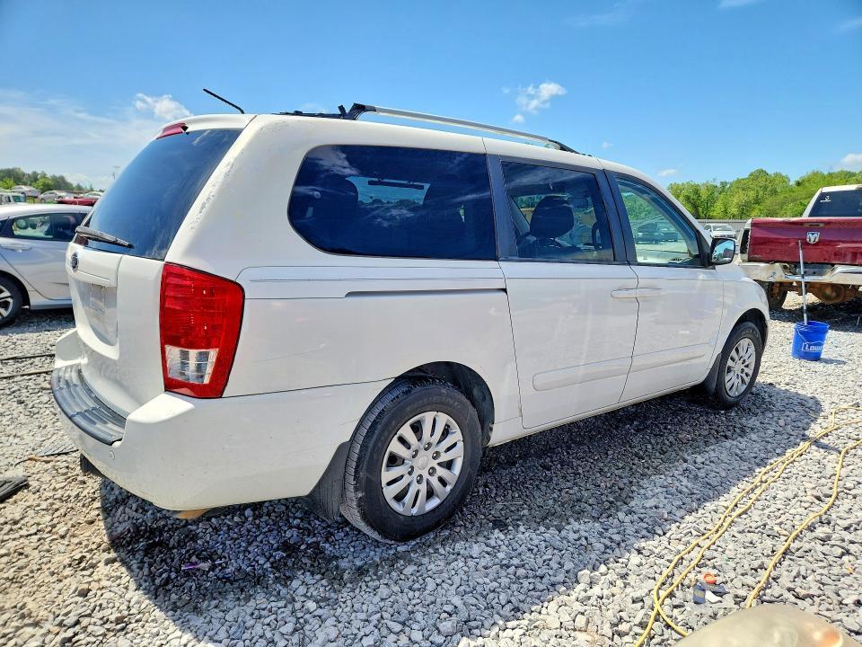 2012 KIA Sedona lx