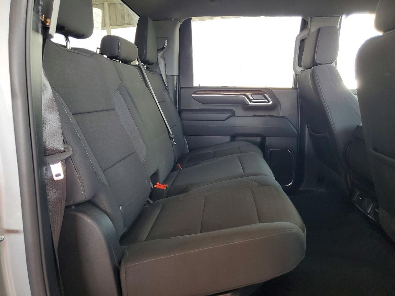 2025 GMC Sierra K3500 SLE