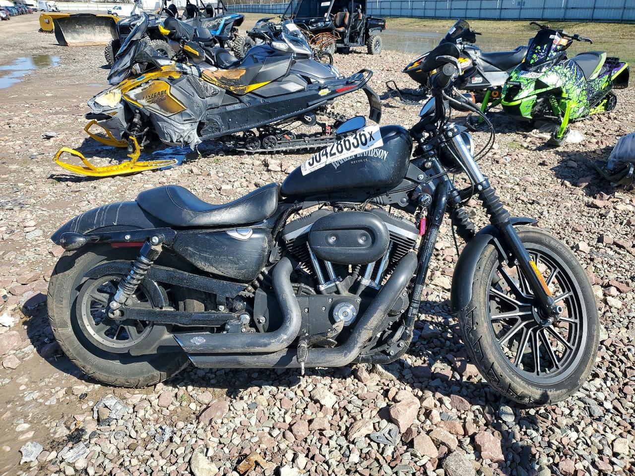 2015 Harley-Davidson XL883 Iron 883
