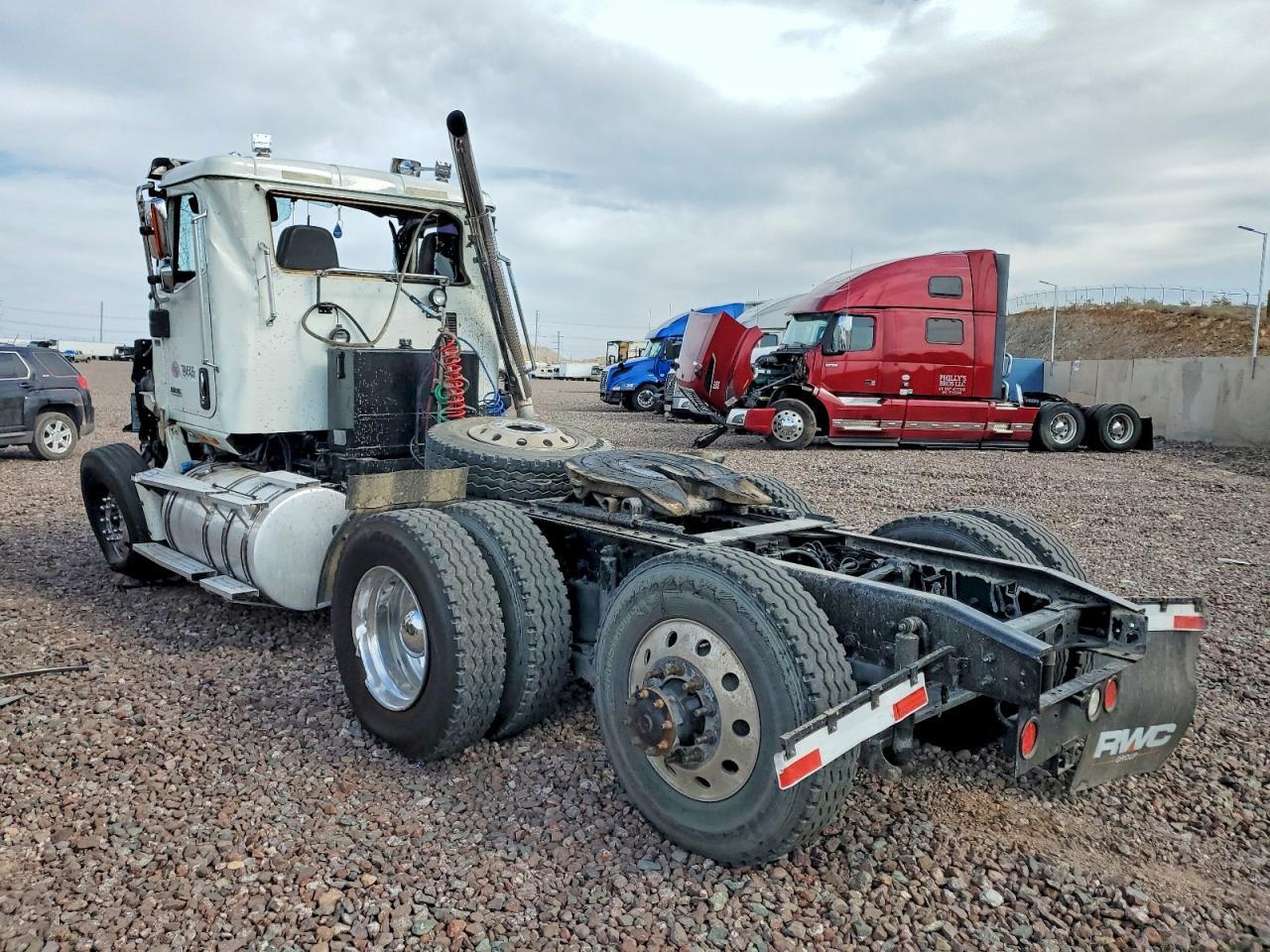 2020 International HX615 Semi Truck