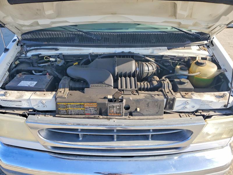2001 Ford Minnie RV