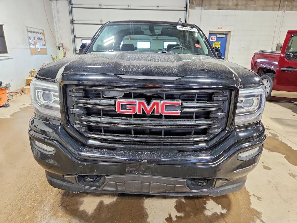 2017 GMC Sierra K1500 SLT