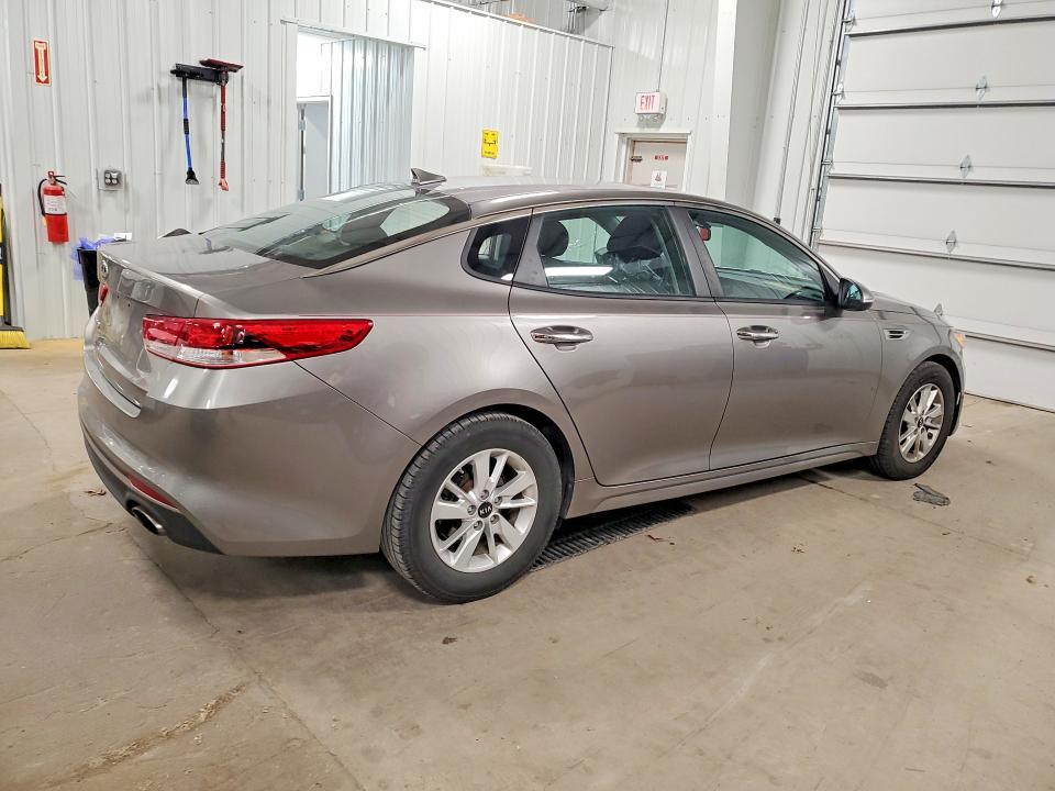 2016 KIA Optima lx